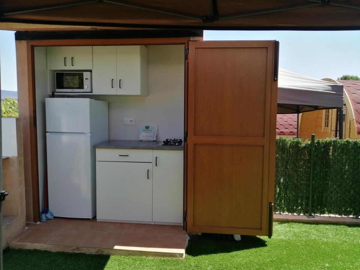 Camping-Bungalows Altomira นาวาคาส ภายนอก รูปภาพ
